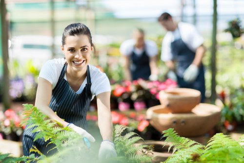 Screen-reader friendly gardening website content for Tottenham Hale